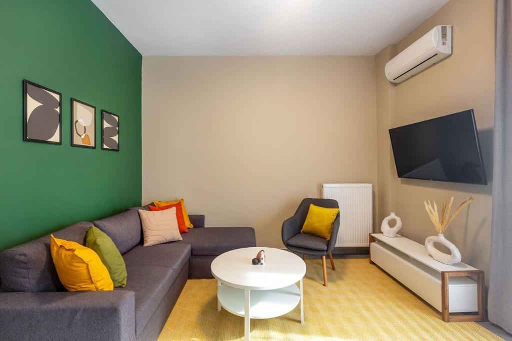 Апартаменты Snug By Zoia Living Афины Экстерьер фото